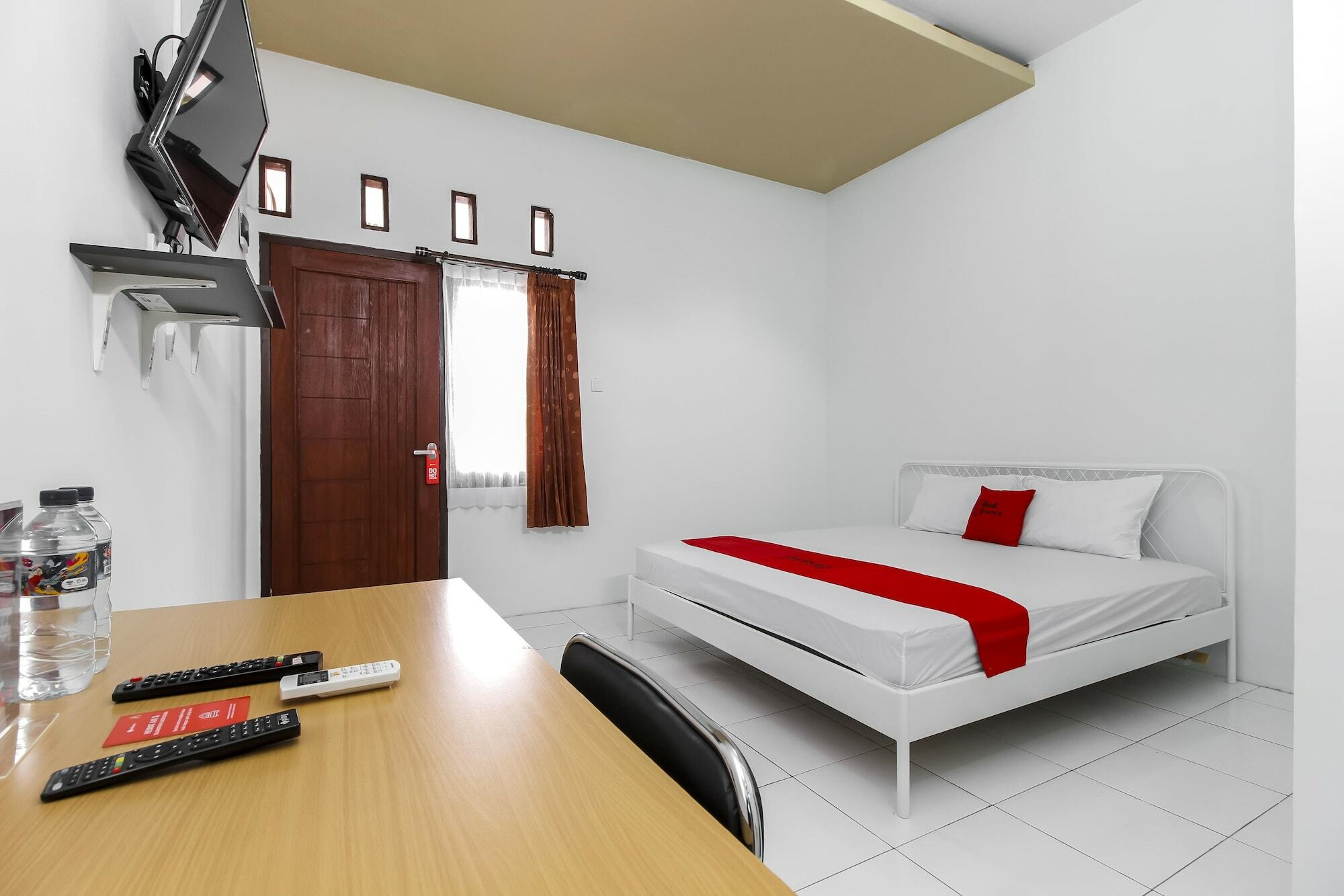 Reddoorz @ Jagakarsa 2 Hotel Jacarta Exterior foto
